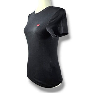 EUC Levi's Red Brand Logo Short Sleeve Rib Baby T-Shirt Sz. M Black